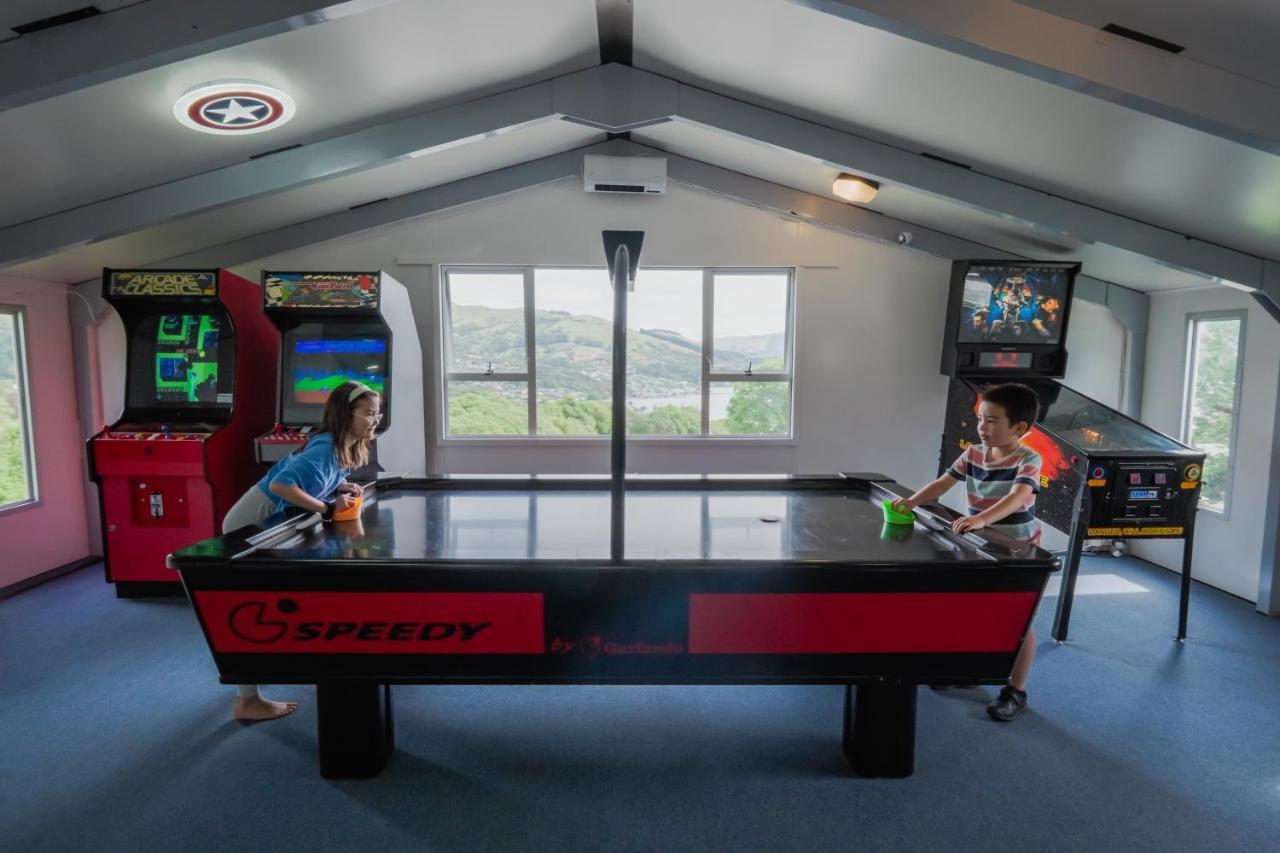 Akaroa Top 10 Holiday Park ภายนอก รูปภาพ