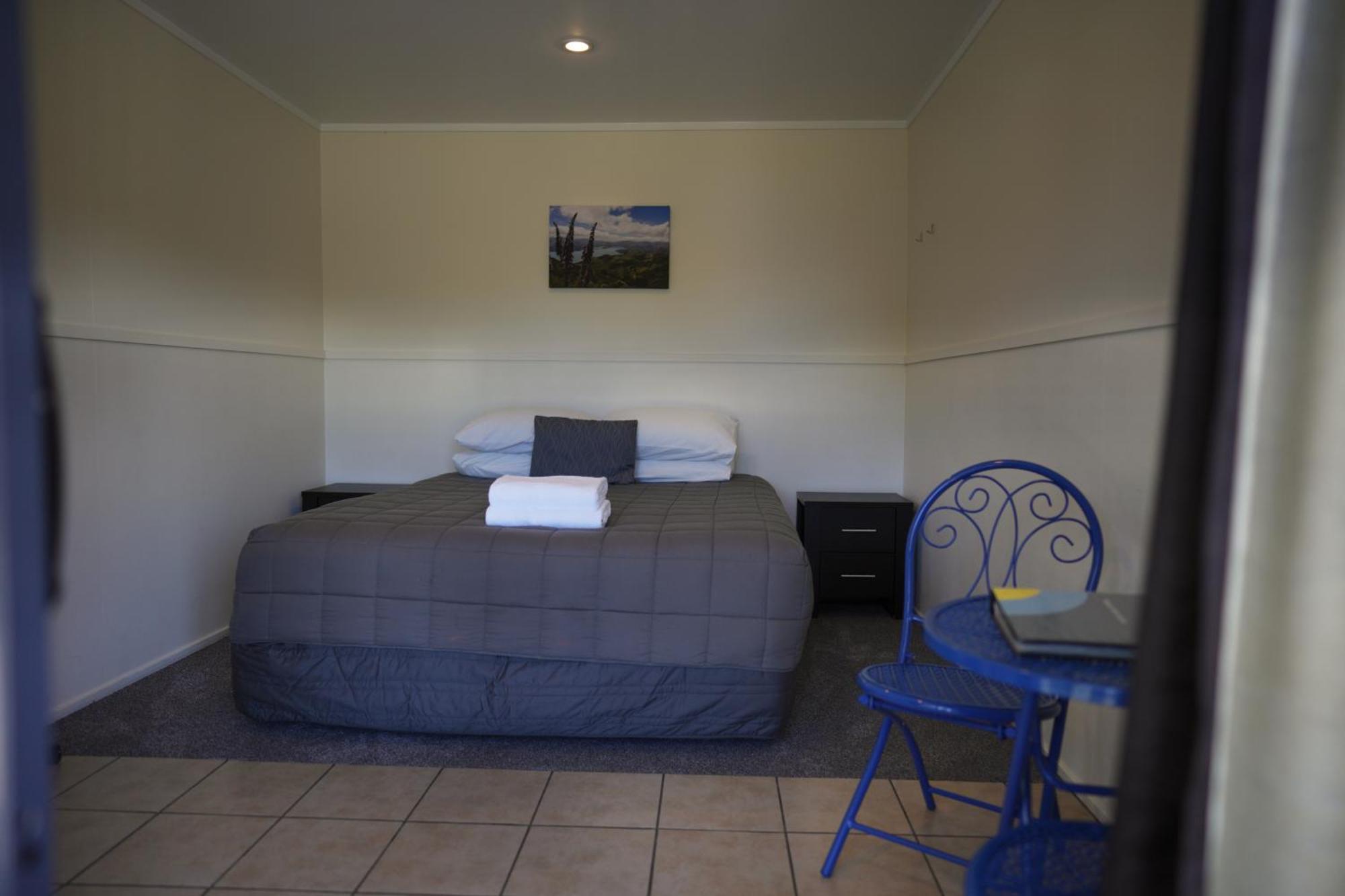 Akaroa Top 10 Holiday Park ภายนอก รูปภาพ
